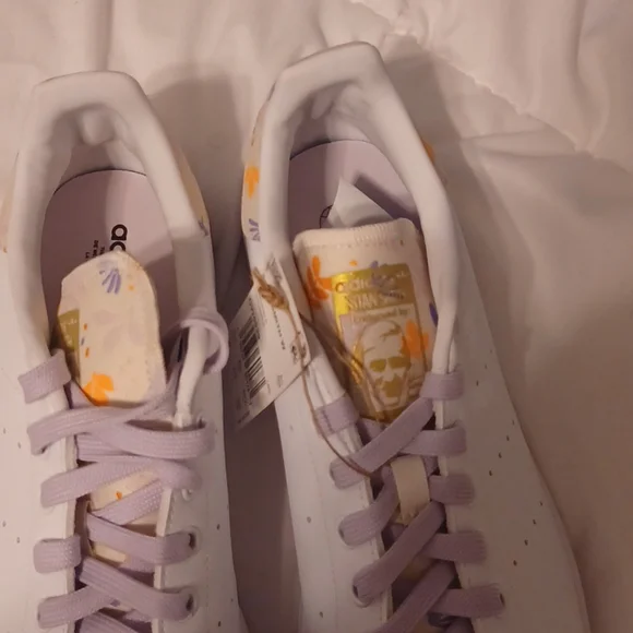 NEW! Women's Stan Smith Adidas sneakers! - Picture 3 of 7
